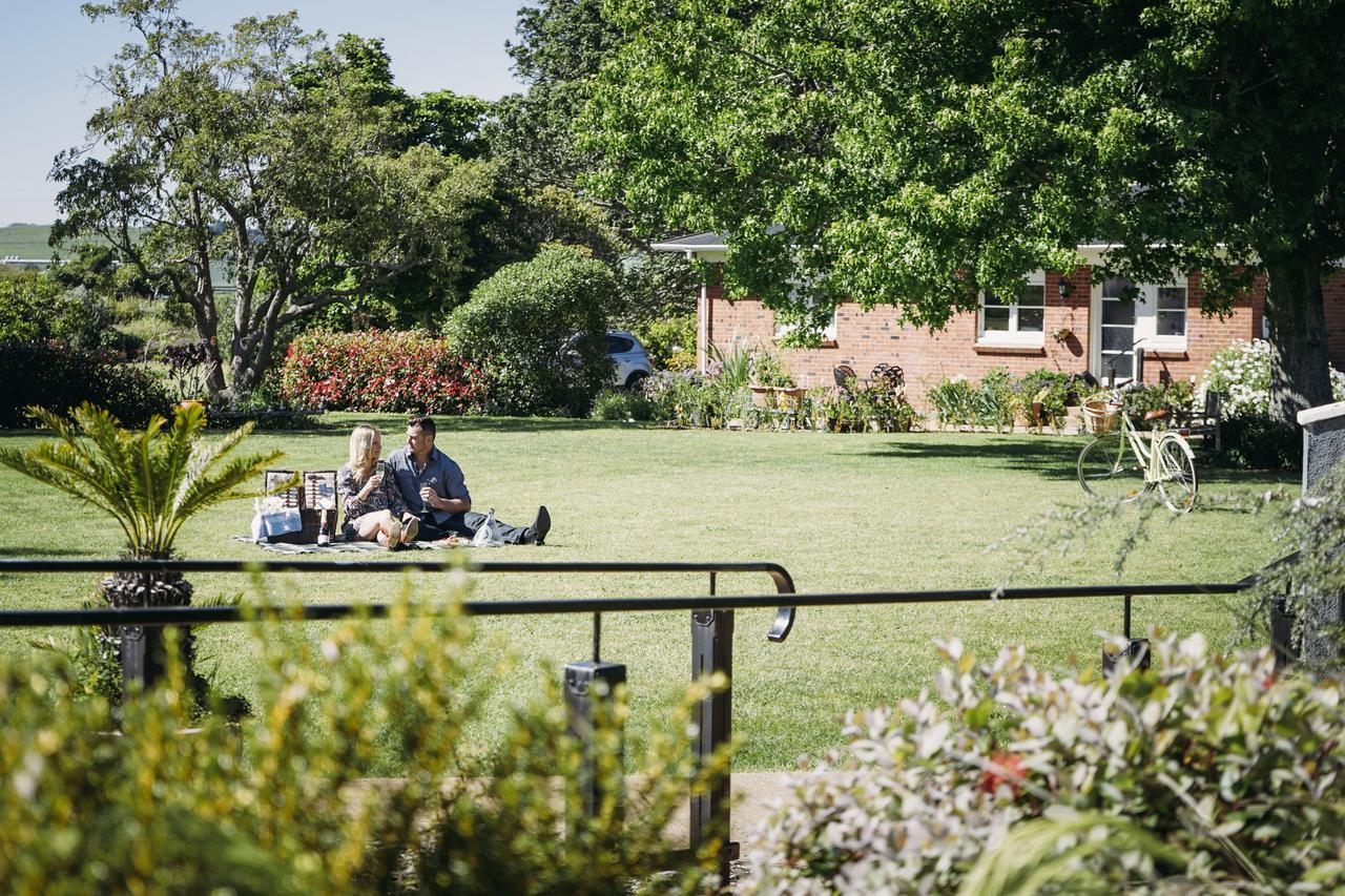 Lavalla Estate ξενώνας Tuakau Εξωτερικό φωτογραφία